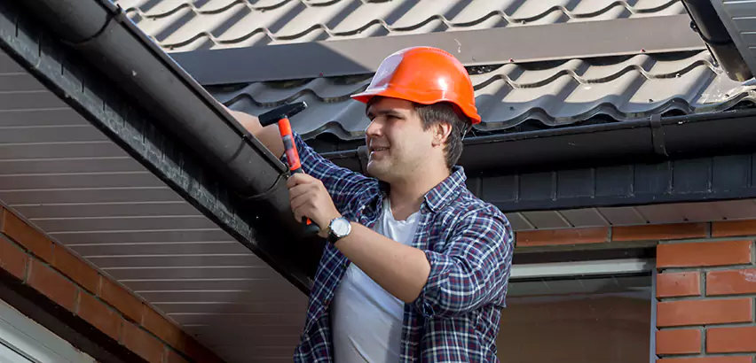 Gutter Fascia Repair in Burlington