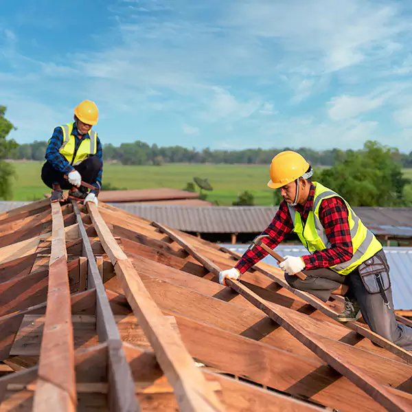 Why Burlington, IL Property Owners Trust Burlington Roofing Contractors for Garage Roof Replacement?