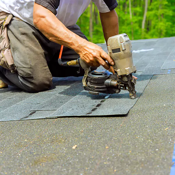 Why Burlington, IL Homeowners Rely on Burlington Roofing Contractors for Shingle Roof Repair?