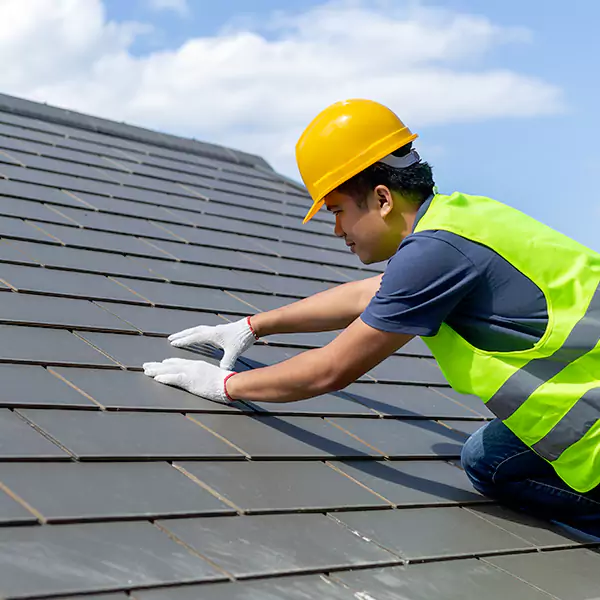 Why Burlington Homeowners Choose Burlington Roofing Contractors for Standing Seam Metal Roofing Service?